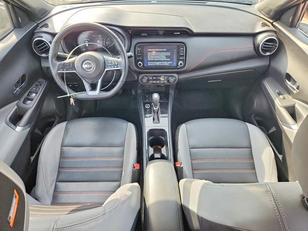 2024 NISSAN KICKS