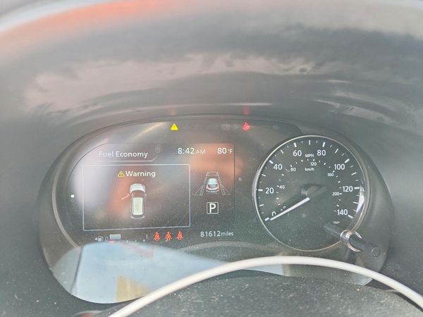 2024 NISSAN KICKS