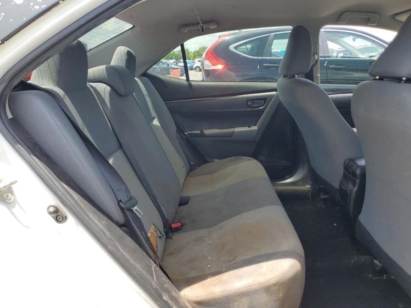 2015 TOYOTA COROLLA