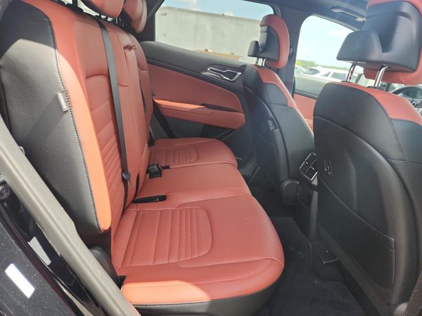 2025 KIA SPORTAGE SX