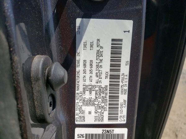 2023 TOYOTA TUNDRA Limited