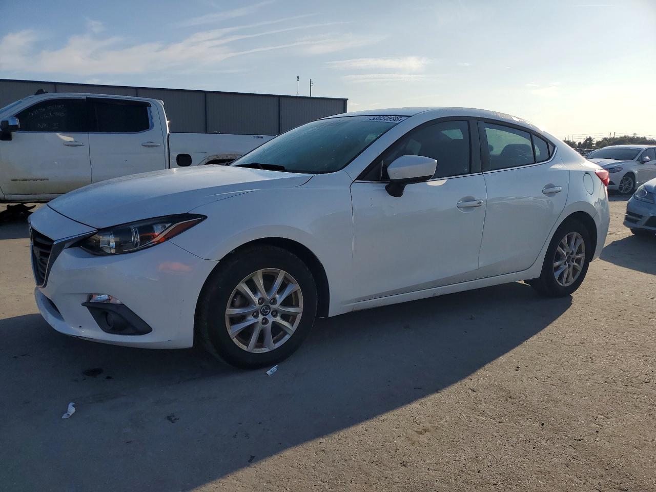 2016 MAZDA 3 Grand Touring/GT