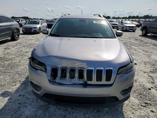 2019 JEEP CHEROKEE LATITUDE FWD