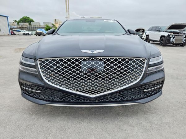 2023 GENESIS G80