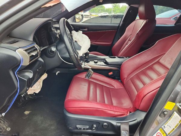 2016 LEXUS IS 200t