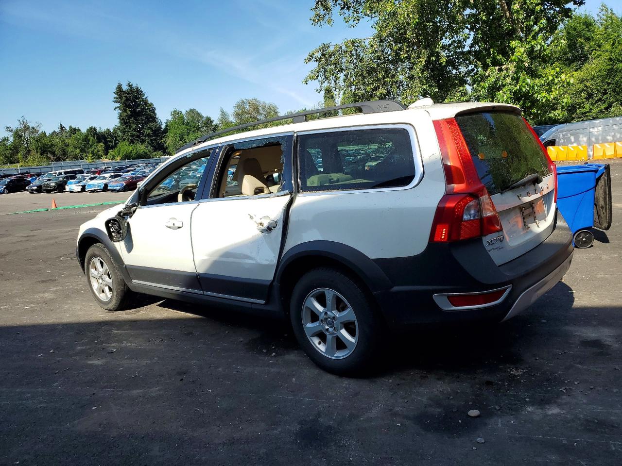 2013 VOLVO XC70