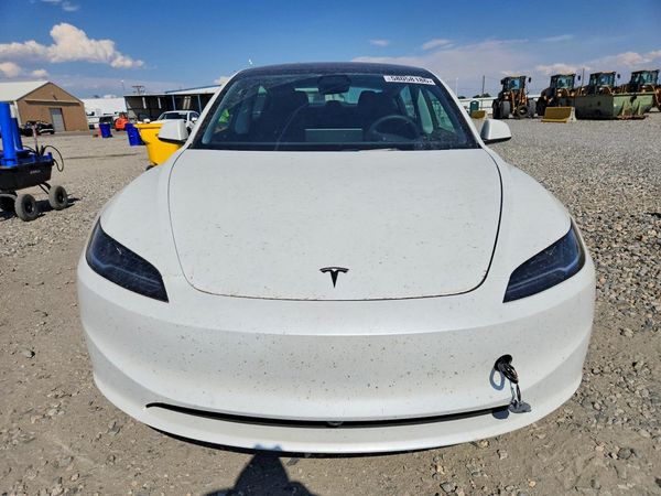 2026 TESLA MODEL 3
