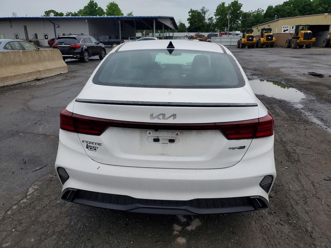 2022 KIA FORTE GT Line