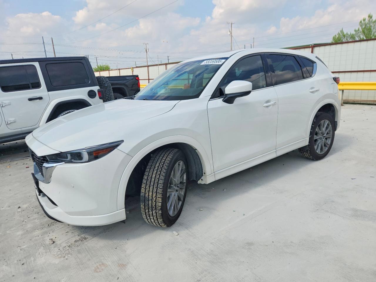 2025 MAZDA CX-5 Premium Plus