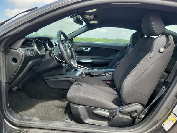 2018 FORD MUSTANG I4 Coupe