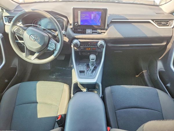 2023 TOYOTA RAV4 LE