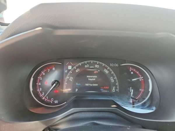 2023 TOYOTA RAV4 LE