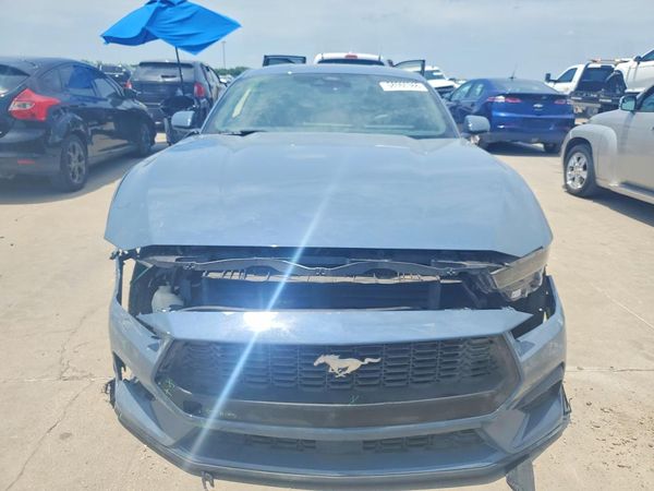 2025 FORD MUSTANG I4