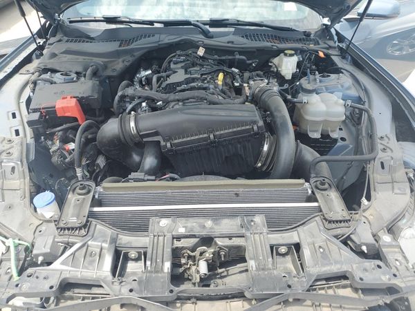 2025 FORD MUSTANG I4