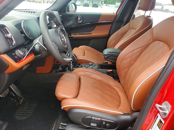2024 MINI COOPER