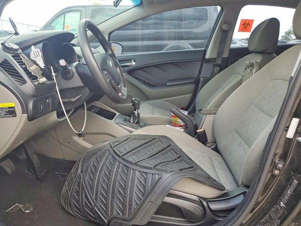 2015 KIA FORTE