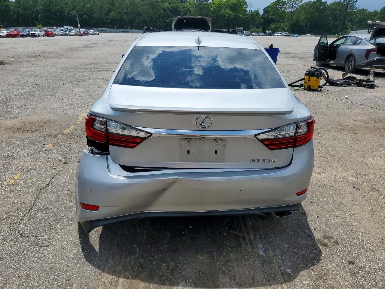 2017 LEXUS ES 350