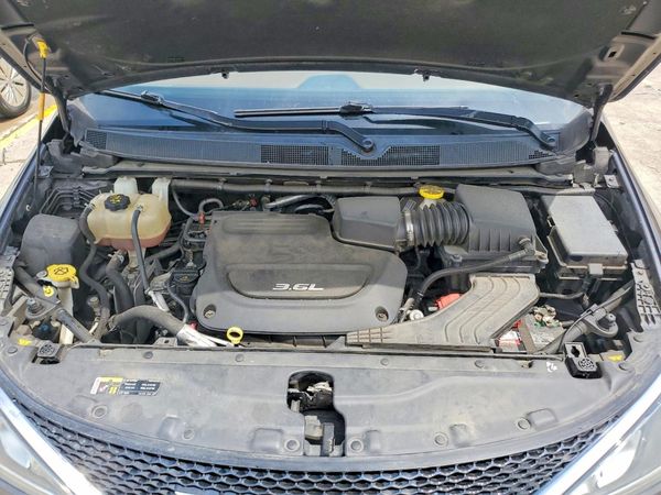 2017 CHRYSLER PACIFICA Limited