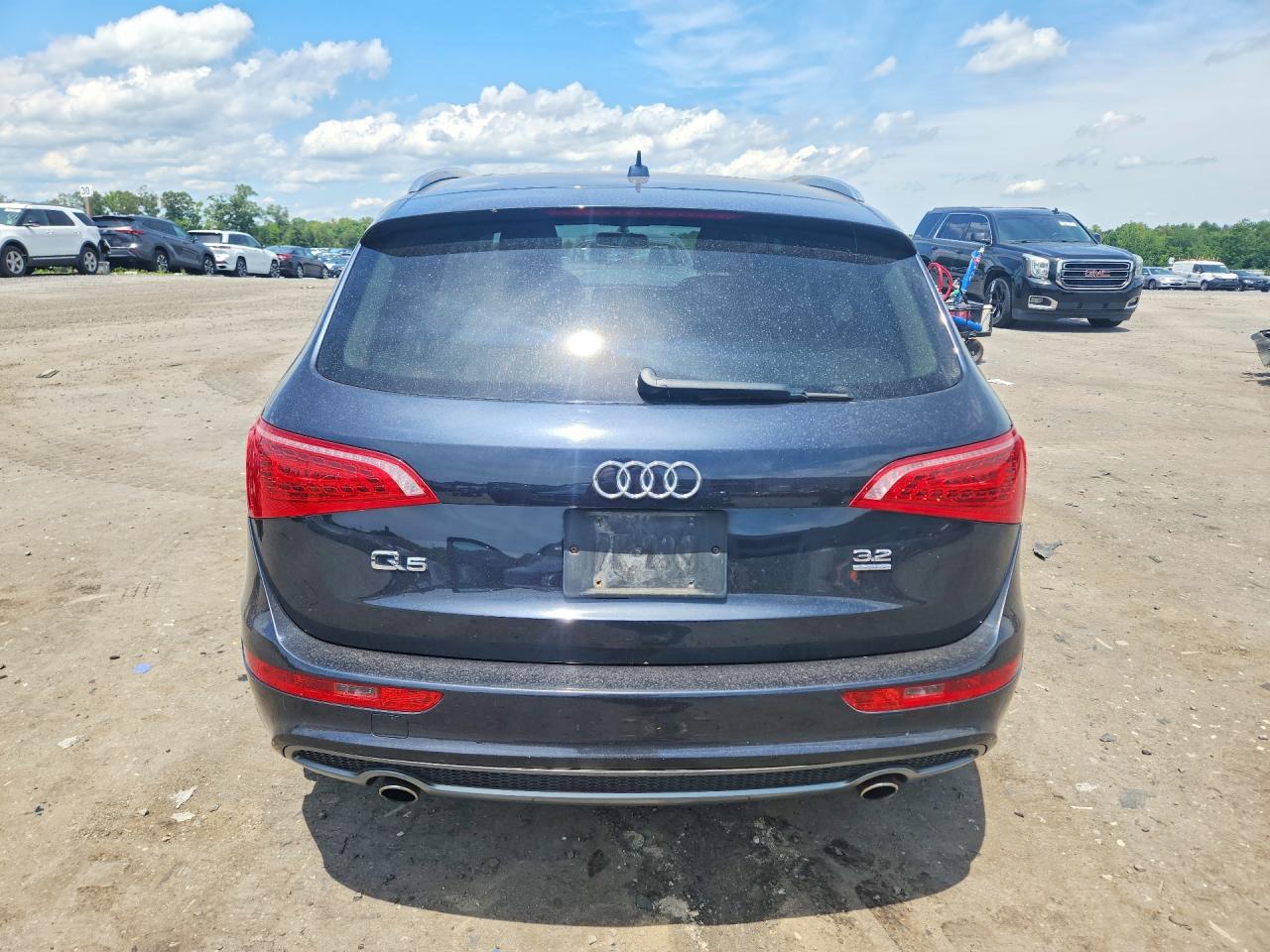 2012 AUDI Q5 Premium Plus