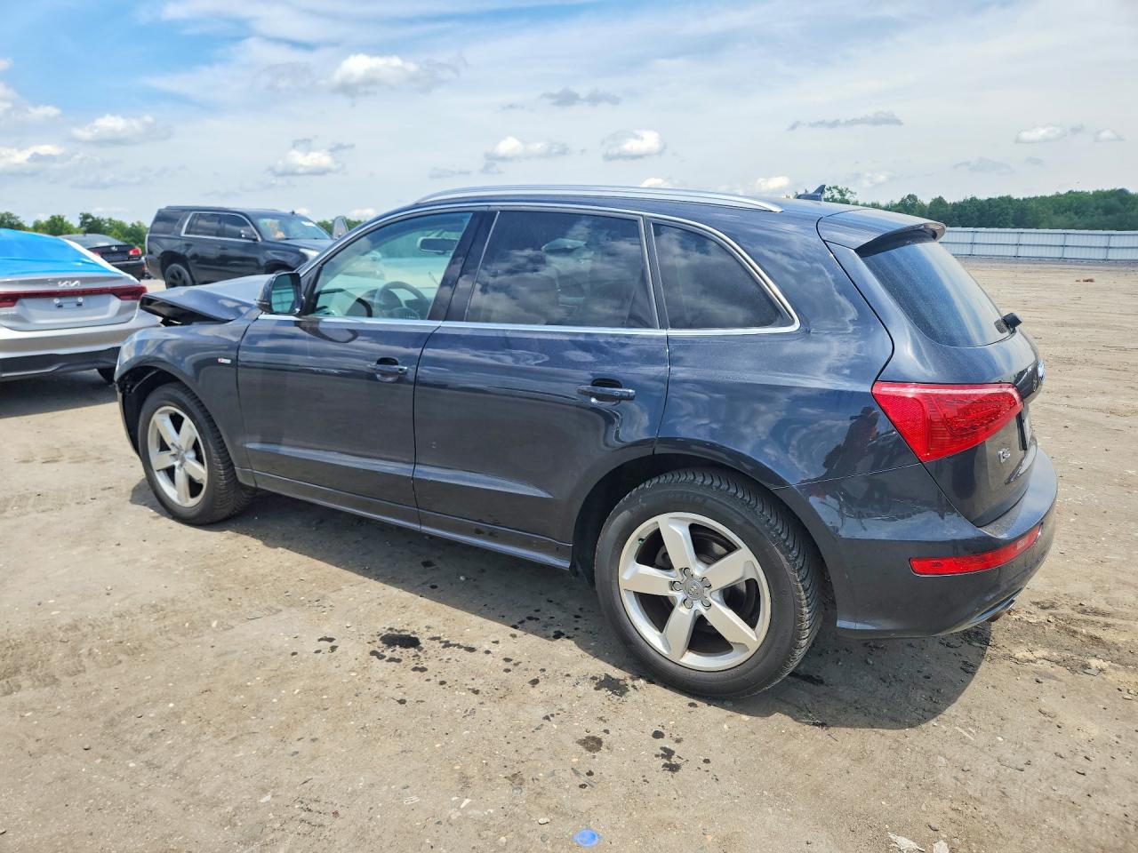 2012 AUDI Q5 Premium Plus