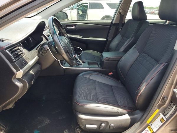 2015 TOYOTA CAMRY