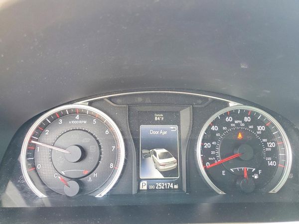 2015 TOYOTA CAMRY