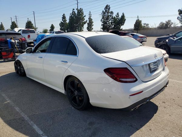 2017 MERCEDES-BENZ E E300