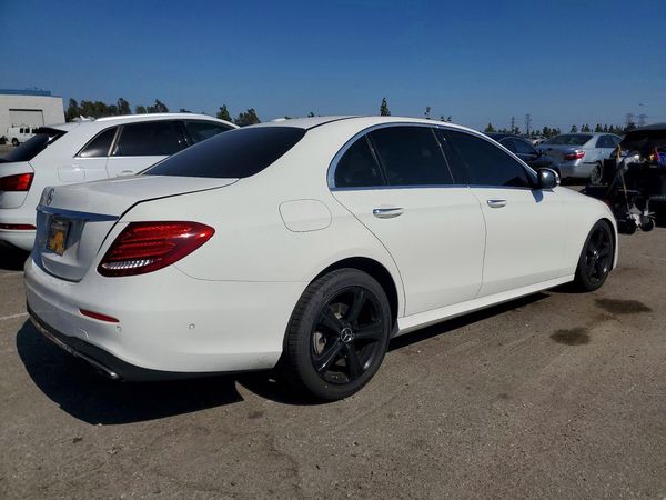 2017 MERCEDES-BENZ E E300