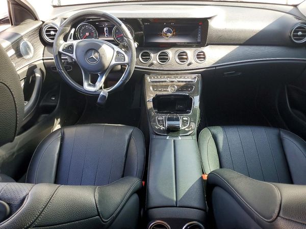 2017 MERCEDES-BENZ E E300
