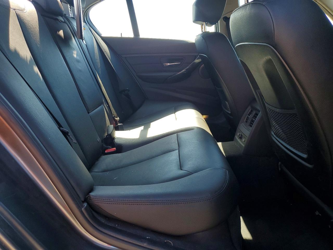 2015 BMW 320 xDrive SA