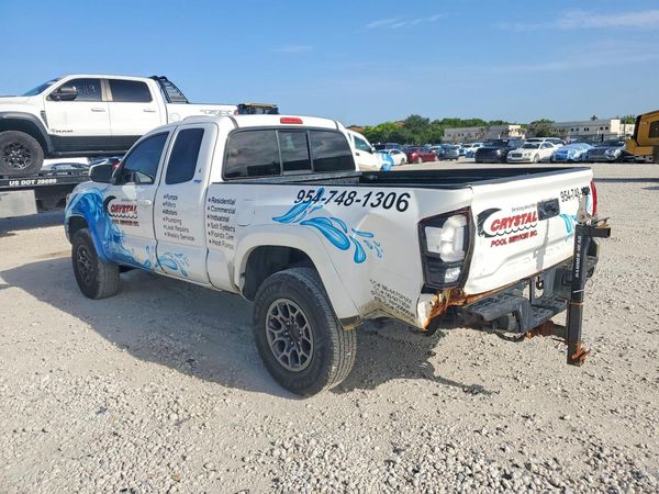2018 TOYOTA TACOMA