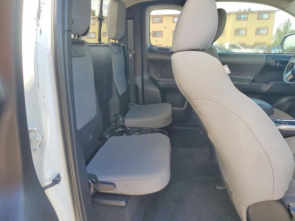 2018 TOYOTA TACOMA