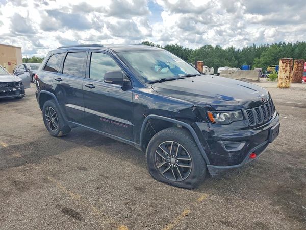 2017 JEEP GRAND CHEROKEE TRAILHAWK 4X4