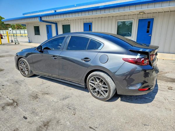 2024 MAZDA 3 Select Sport Package