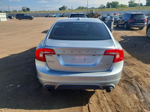 2017 VOLVO S60 Dynamic