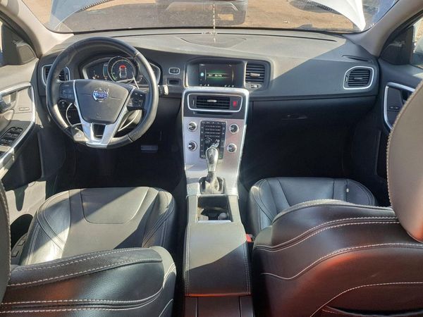 2017 VOLVO S60 Dynamic