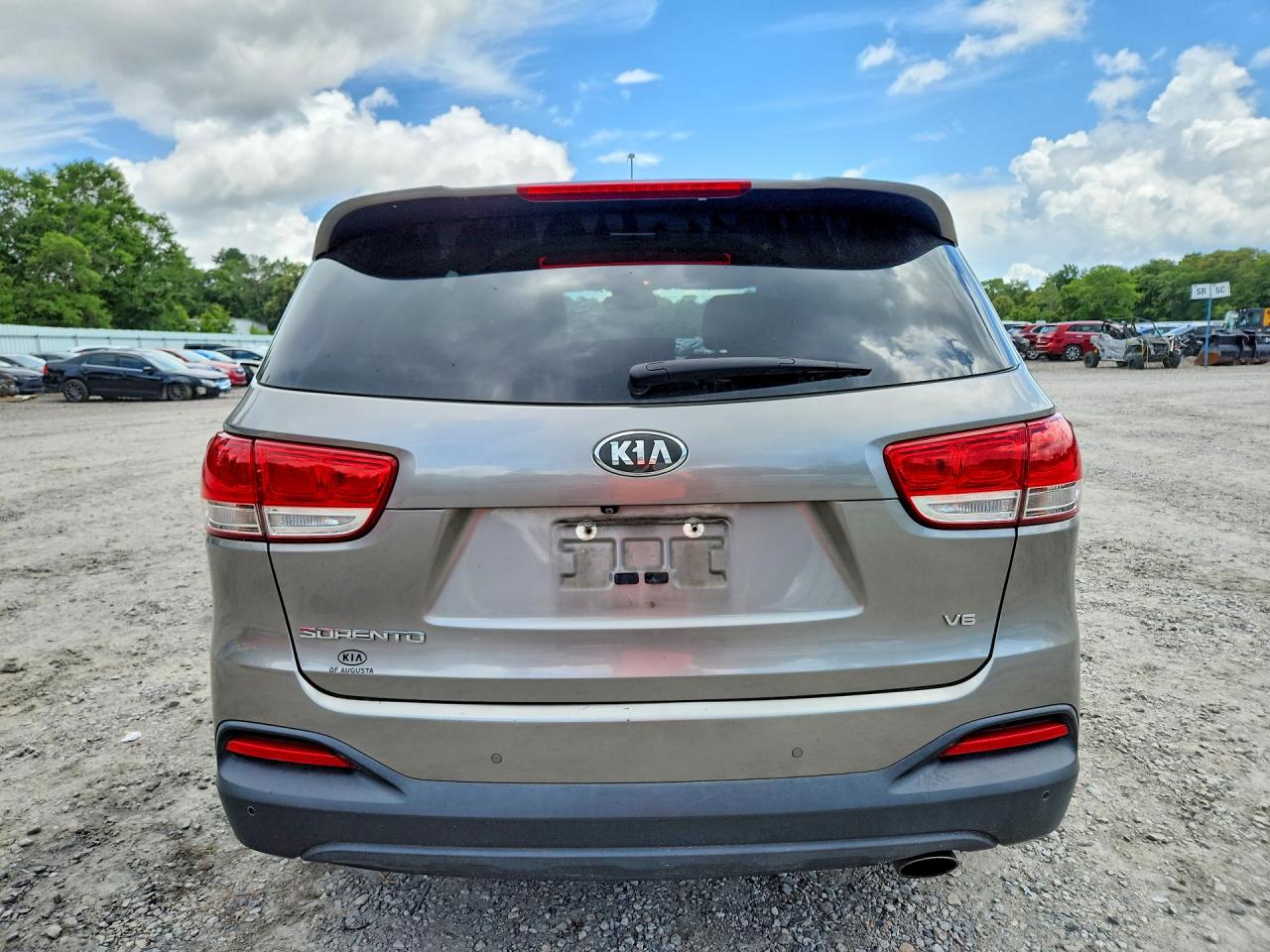 2017 KIA SORENTO L, LX