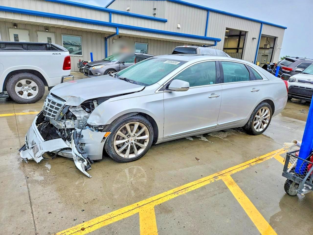 2013 CADILLAC XTS