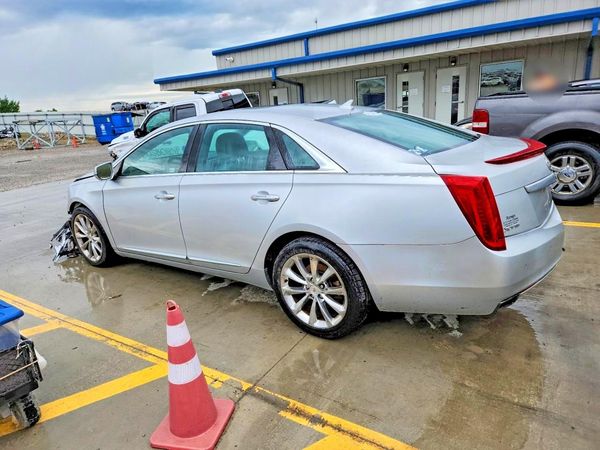 2013 CADILLAC XTS