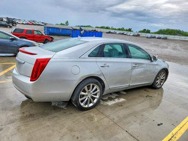2013 CADILLAC XTS