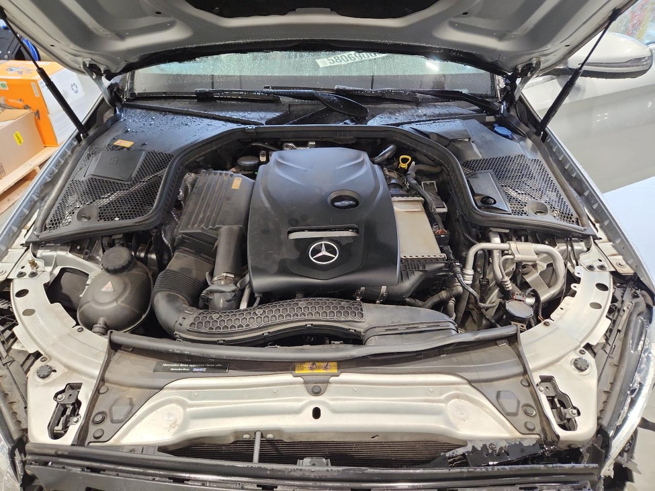 2016 MERCEDES-BENZ C C300-4M