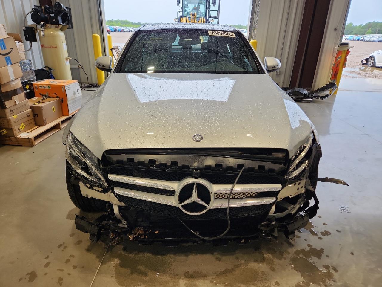 2016 MERCEDES-BENZ C C300-4M