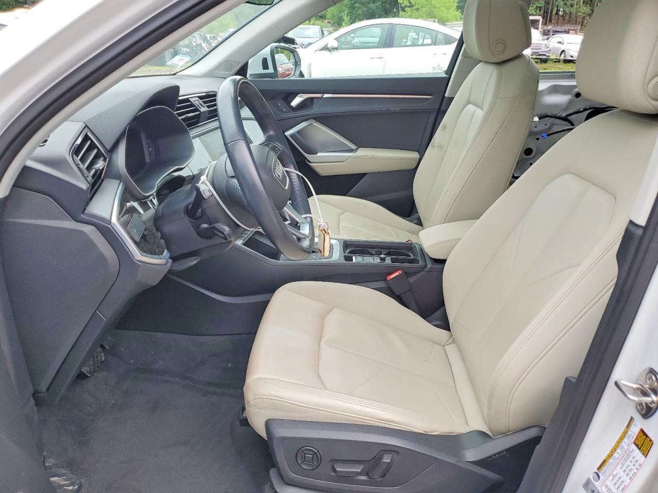 2020 AUDI Q3