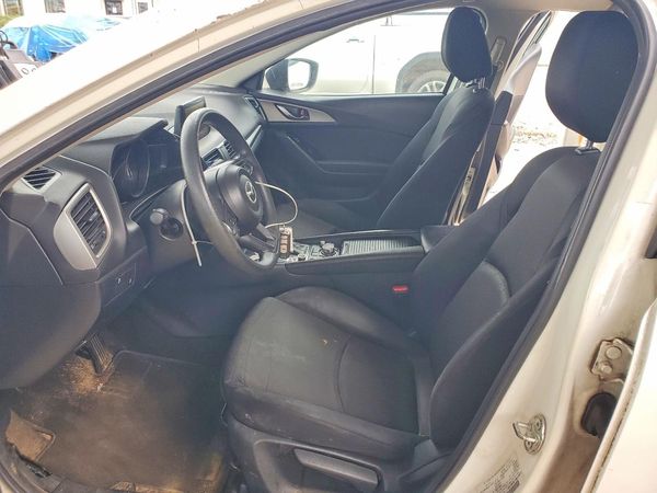 2017 MAZDA 3