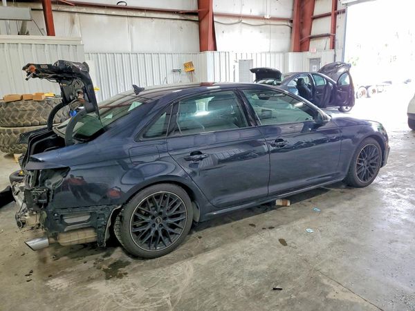 2018 AUDI A4