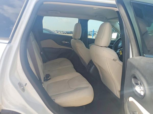 2016 JEEP CHEROKEE LATITUDE FWD