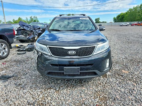 2015 KIA SORENTO GL
