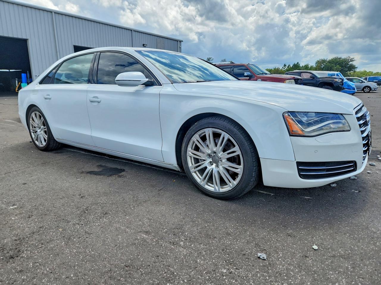 2014 AUDI A8 L