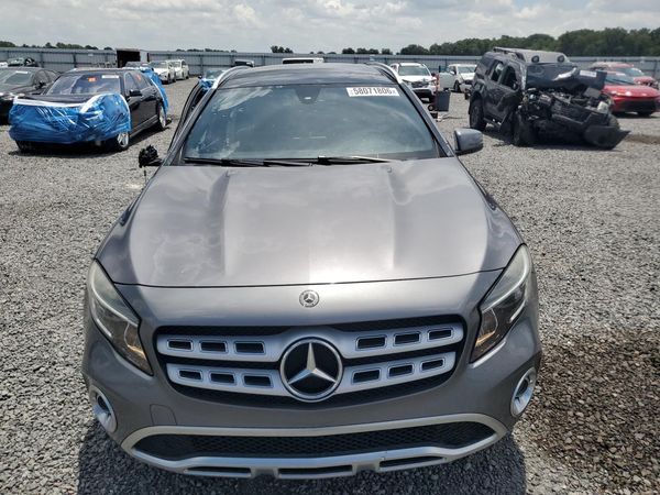 2018 MERCEDES-BENZ GLA GLA250