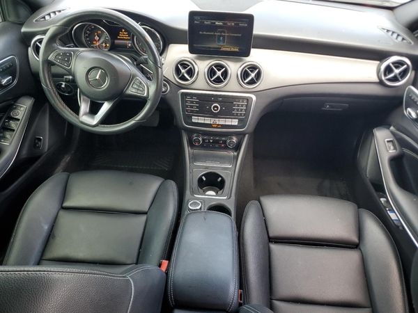 2018 MERCEDES-BENZ GLA GLA250
